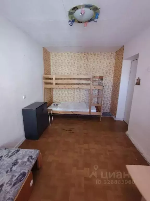 Комната Свердловская область, Екатеринбург пер. Парковый, 14 (12.4 м) - Фото 1