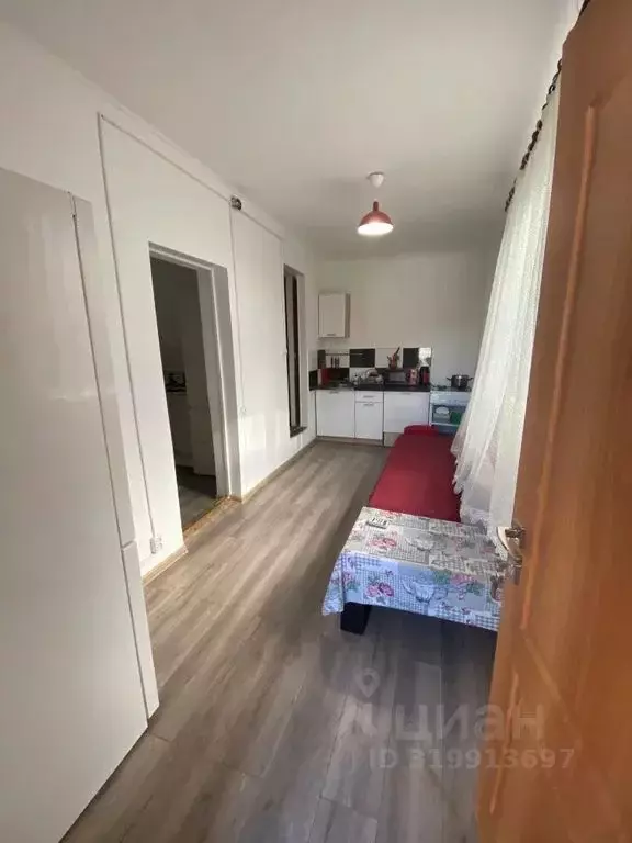 Комната Краснодарский край, Сочи ул. Мира, 31 - Фото 0