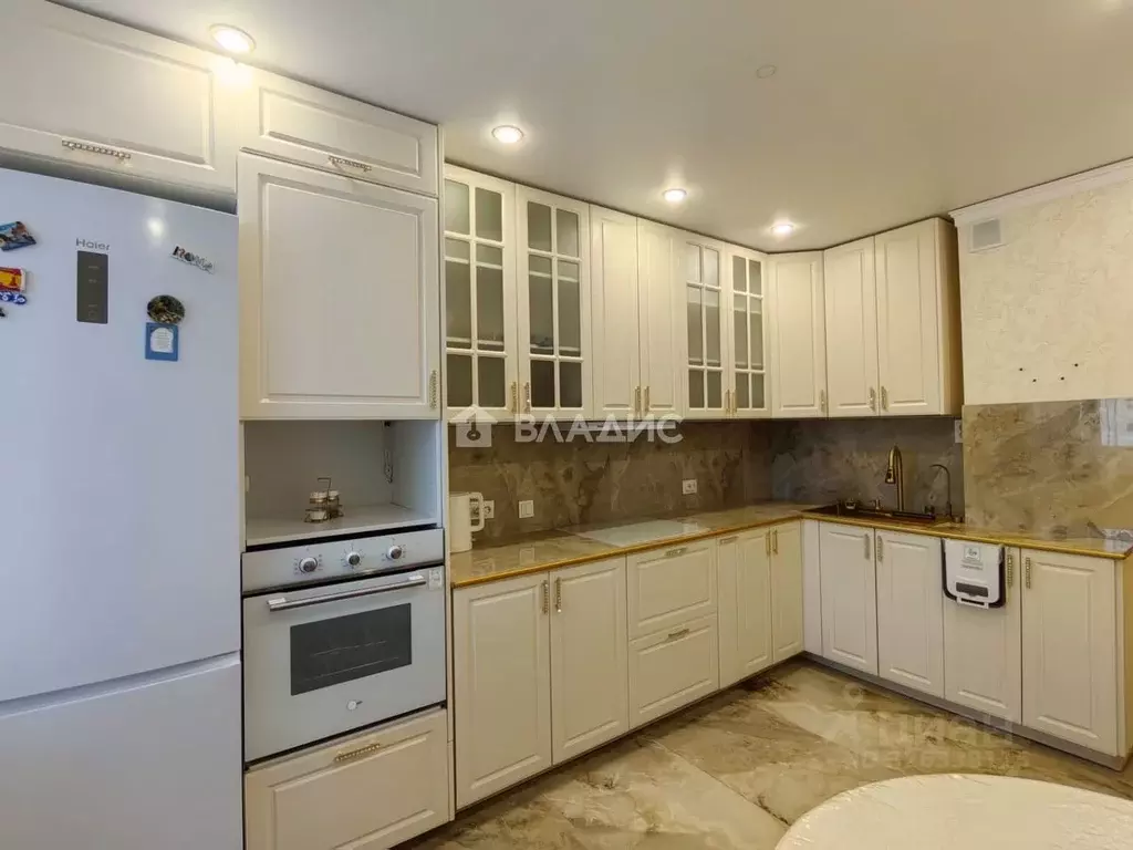 3-к кв. Калужская область, Калуга Хрустальная ул., 44к4 (90.0 м) - Фото 2