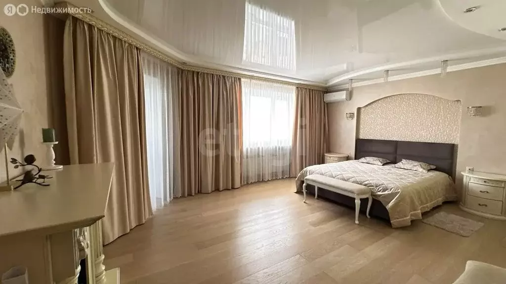 4-комнатная квартира: Тюмень, улица Малыгина, 6 (151.3 м) - Фото 1