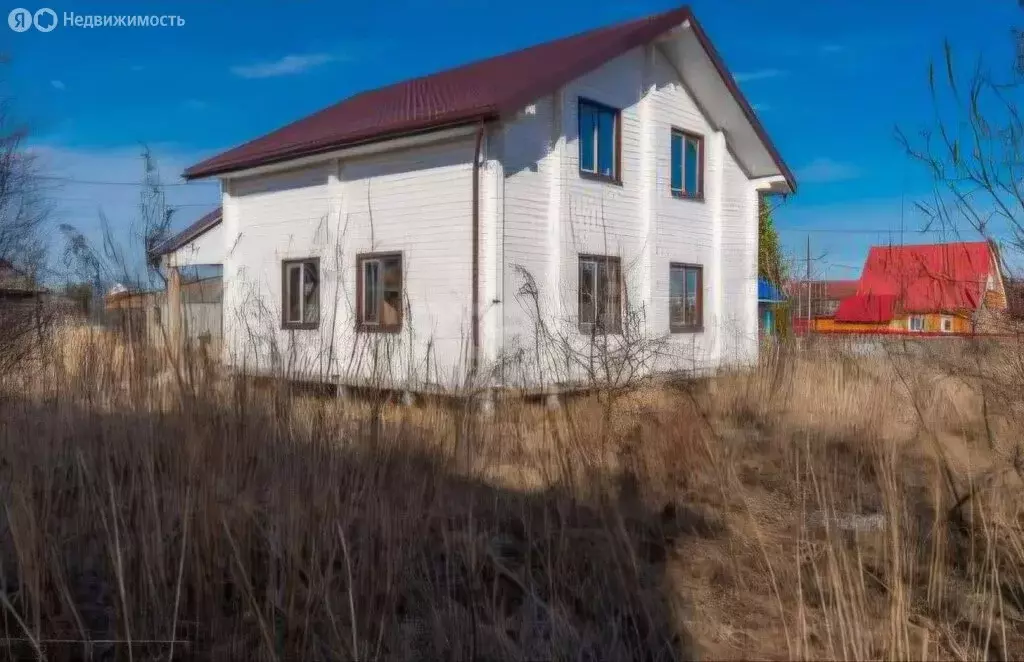 Дом в Дзержинское, Логовая улица (160 м) - Фото 1