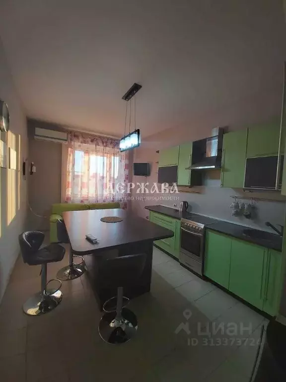 3-к кв. Белгородская область, Старый Оскол Степной мкр, 13 (115.0 м) - Фото 1