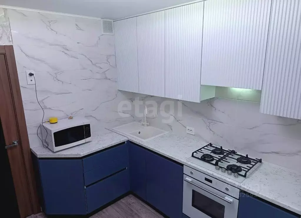 2-к кв. Башкортостан, Стерлитамак Солнечный мкр, ул. Караная Муратова, ... - Фото 1