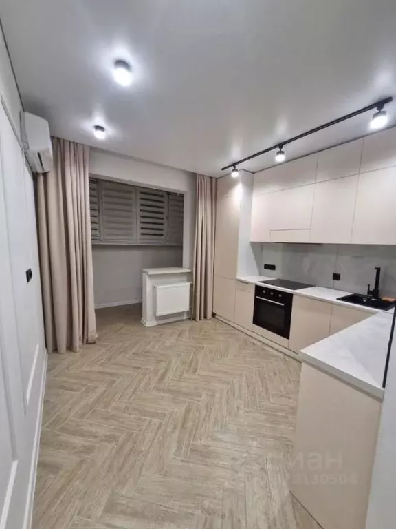 3-к кв. Оренбургская область, Оренбург Планерная ул., 11 (60.0 м) - Фото 1