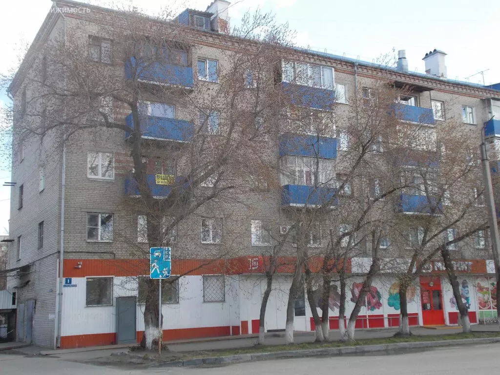 2-комнатная квартира: Шадринск, Октябрьская улица, 1 (41.2 м) - Фото 1