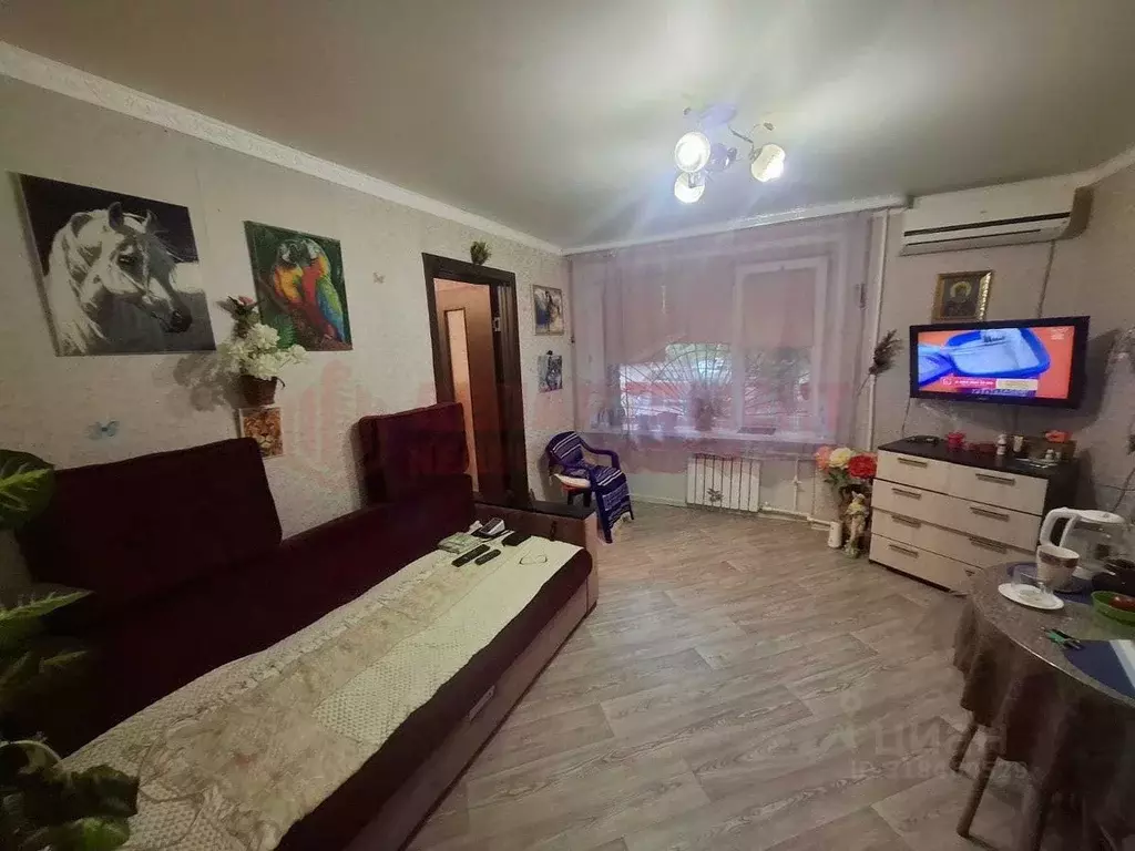 2-к кв. Астраханская область, Астрахань ул. Тренева, 29Б (35.6 м) - Фото 0
