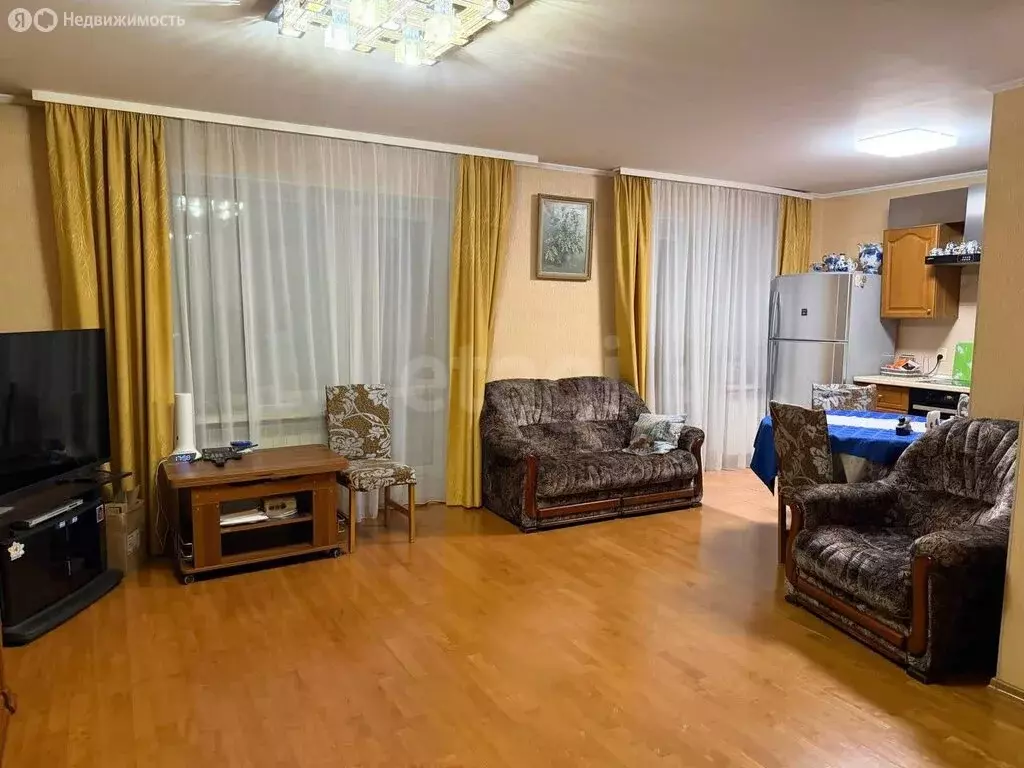 3-комнатная квартира: Томск, улица Лебедева, 16 (72.6 м) - Фото 2