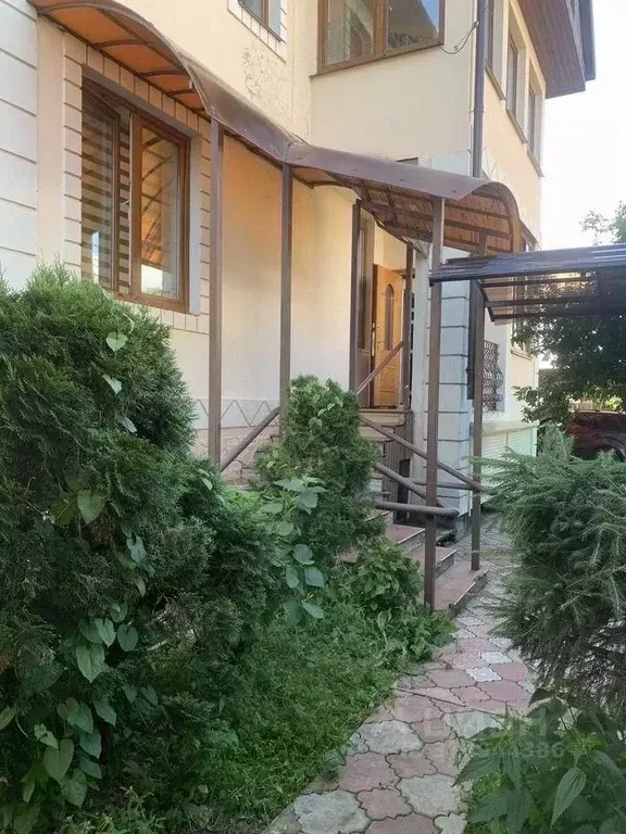 Коттедж в Московская область, Одинцовский городской округ, д. Липки  ... - Фото 1