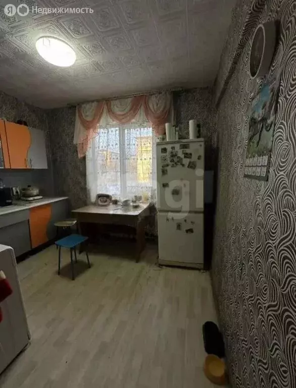 3-комнатная квартира: Улан-Удэ, улица Юного Коммунара, 2 (61.2 м) - Фото 2