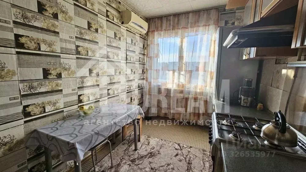 3-к кв. Волгоградская область, Волгоград ул. 51-й Гвардейской Дивизии, ... - Фото 2