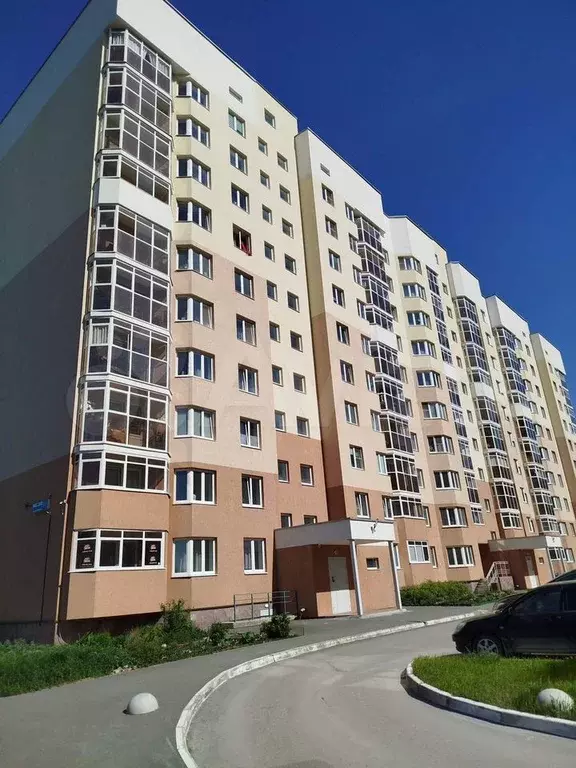 2-к. квартира, 60 м, 1/10 эт. - Фото 0