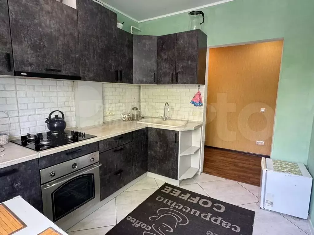 3-к. квартира, 80 м, 1/3 эт. - Фото 0
