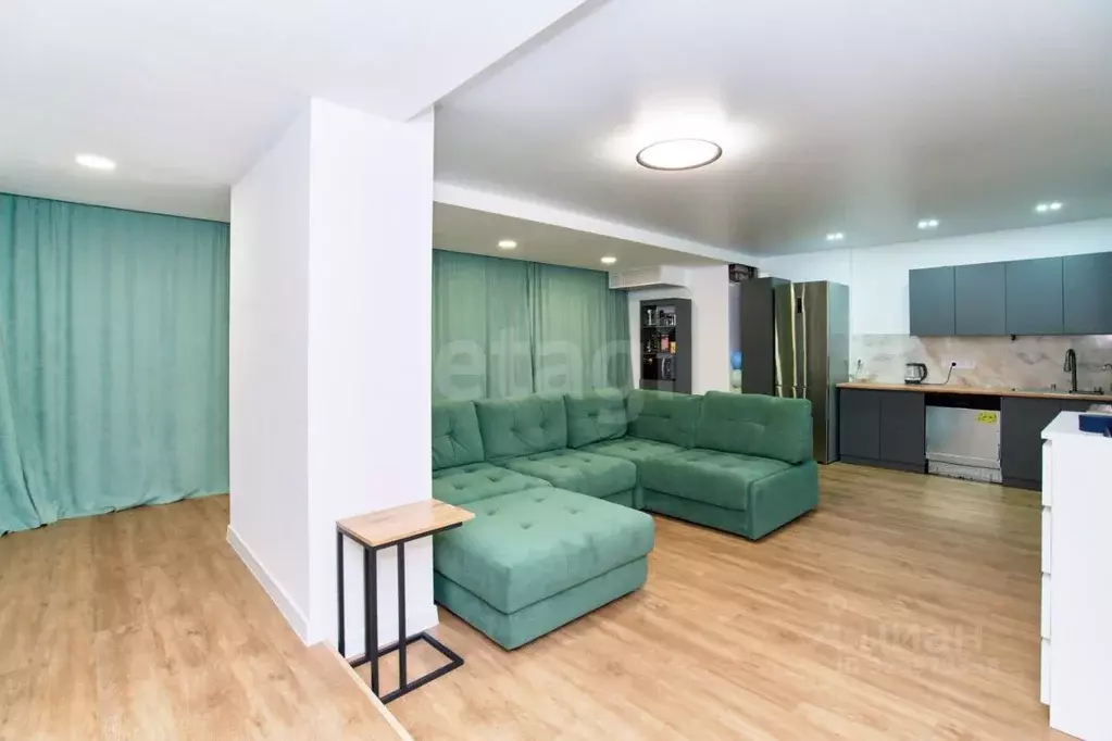 2-к кв. Томская область, Томск Большая Подгорная ул., 87 (73.0 м) - Фото 1