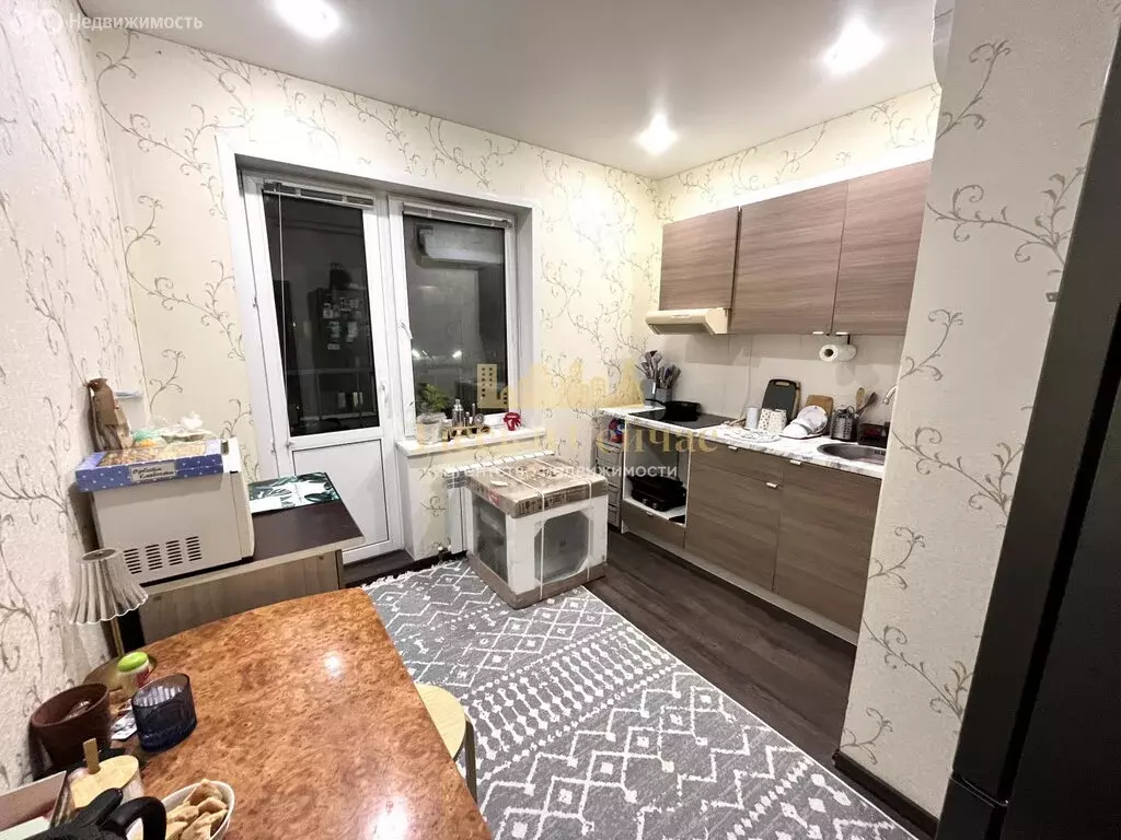 1-комнатная квартира: Казань, улица Павлюхина, 128 (37.6 м) - Фото 2