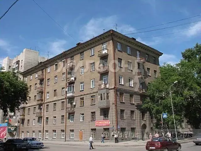 3-к кв. Новосибирская область, Новосибирск ул. Орджоникидзе, 37 (80.6 ... - Фото 0