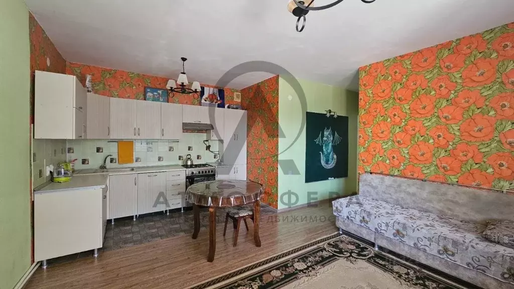 Дом в Краснодарский край, Апшеронск Красноармейская ул. (69 м) - Фото 0