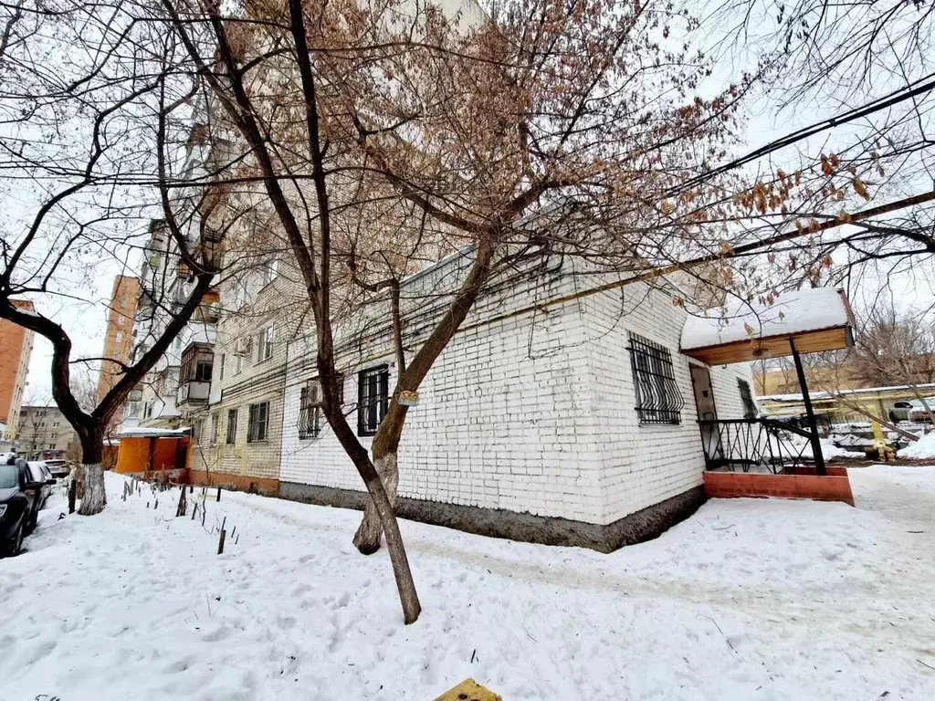 Помещение свободного назначения в Саратовская область, Саратов ул. ... - Фото 0