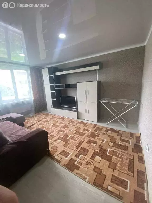 2-комнатная квартира: Ялуторовск, Заводоуковская улица, 2 (45 м) - Фото 2