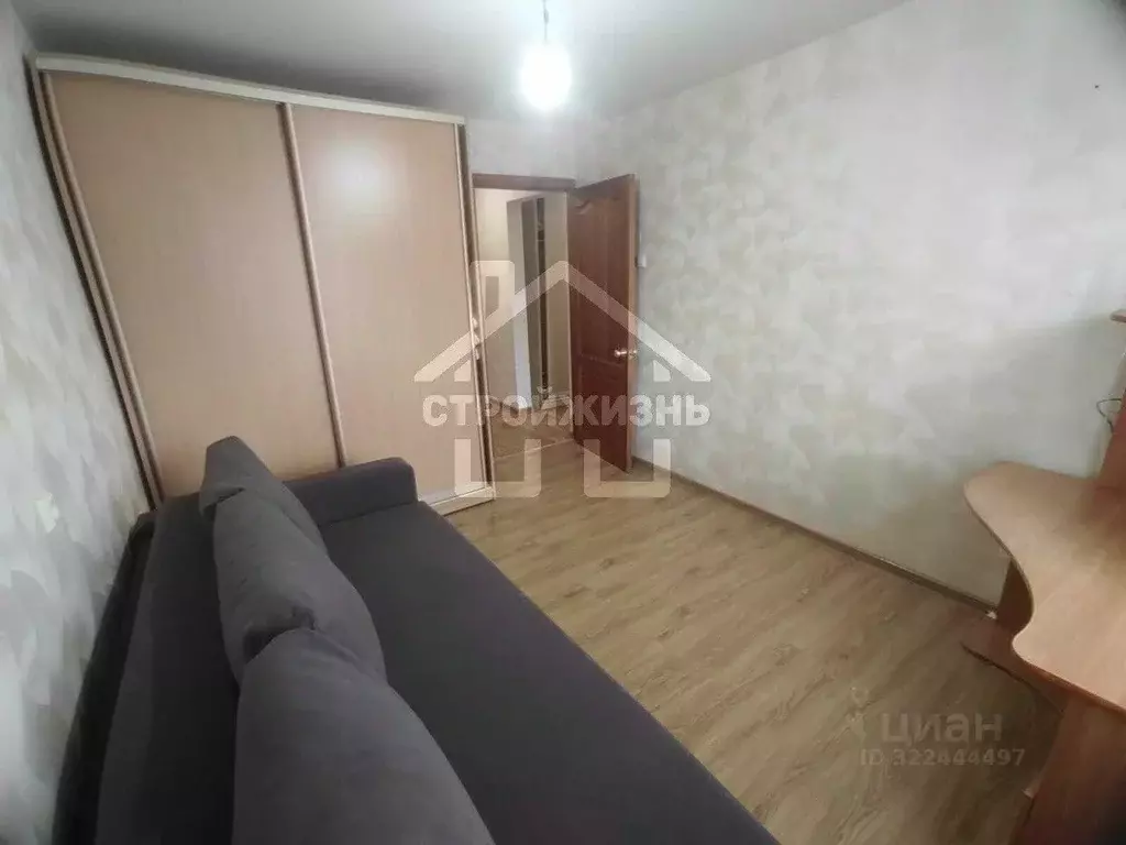 Комната Свердловская область, Екатеринбург ул. Сулимова, 42 (15.0 м) - Фото 1
