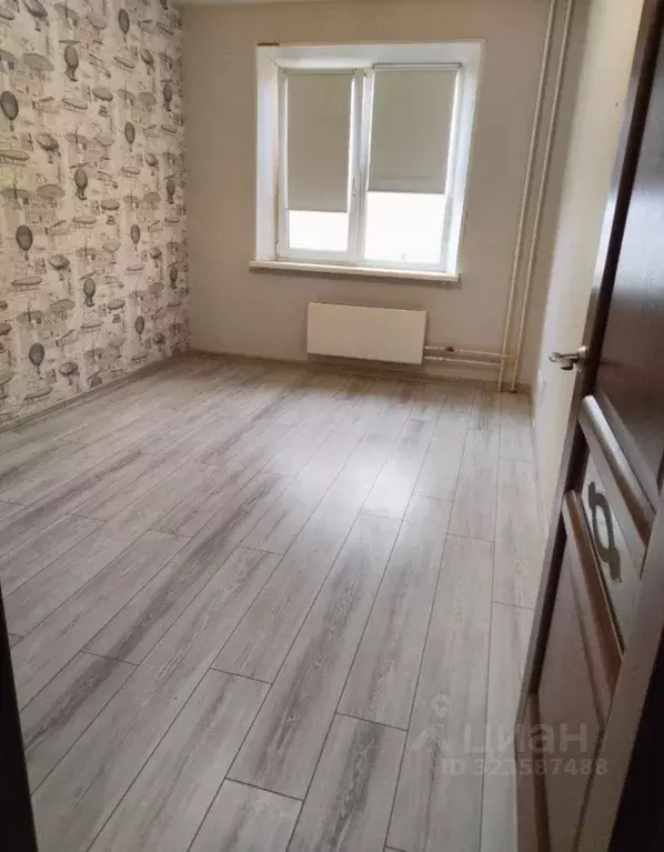 3-к кв. Волгоградская область, Волгоград ул. Маршала Воронова, 18 ... - Фото 1