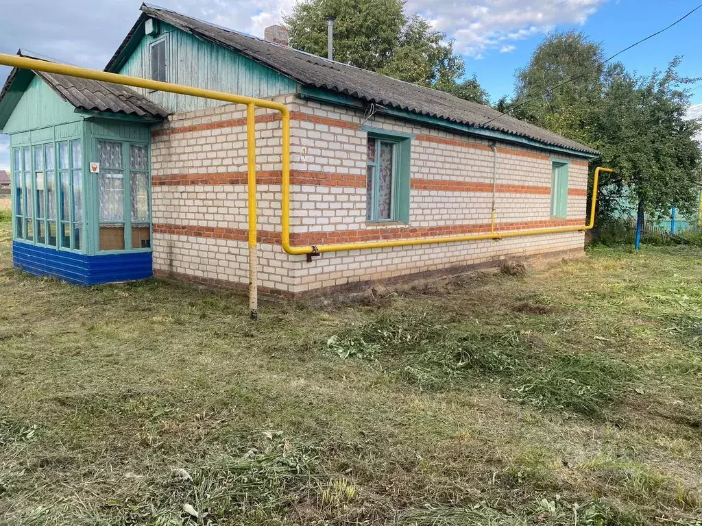 Дом в Калужская область, Мосальский район, д. Савино Центральная ул. ... - Фото 0