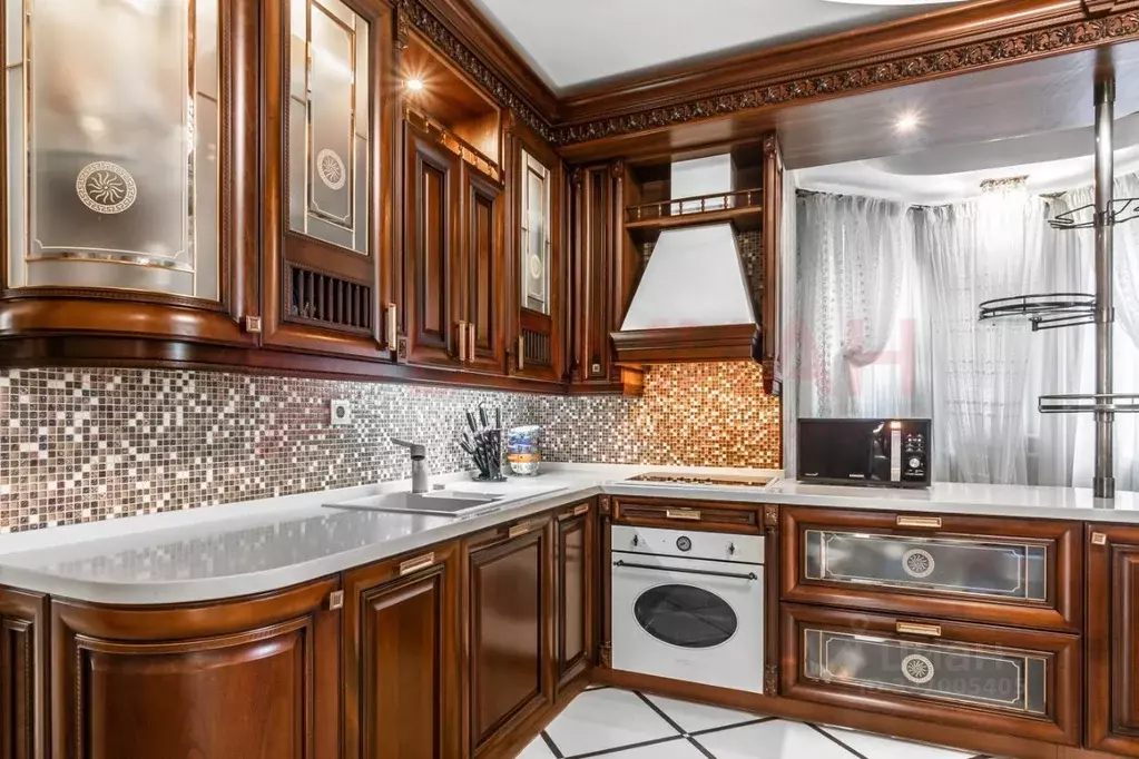 Дом в Ростовская область, Новочеркасск Ароматная ул., 11 (260 м) - Фото 1