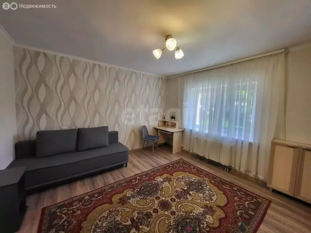 1-комнатная квартира: Калининград, проспект Калинина, 9 (34 м) - Фото 1