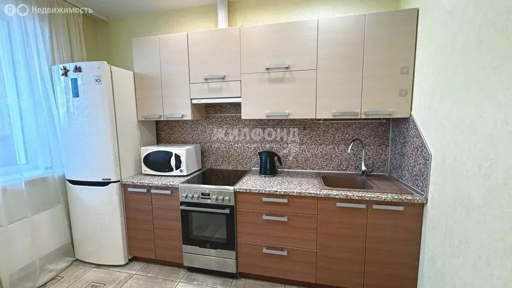 1-комнатная квартира: Новосибирск, улица Романова, 60 (35 м) - Фото 1