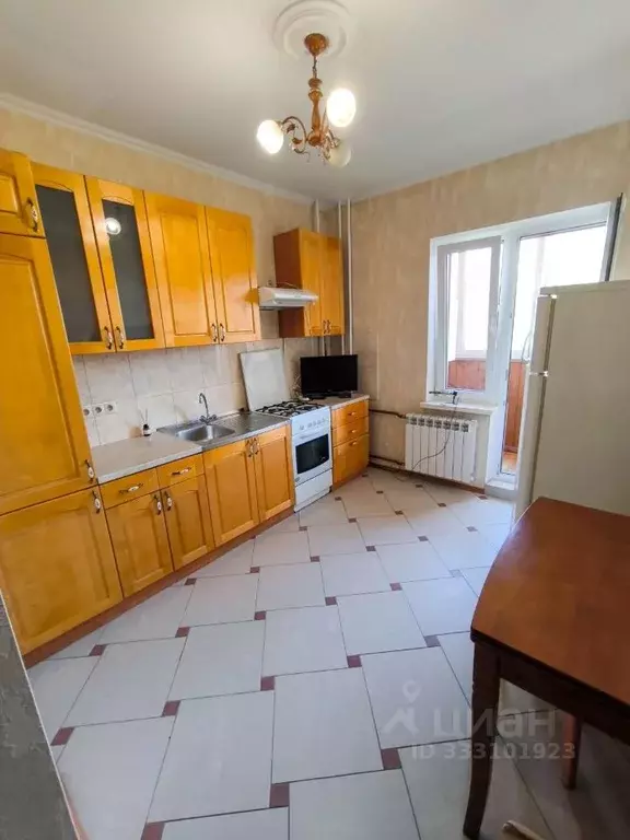 2-к кв. Псковская область, Псков ул. Ижорского Батальона, 49 (60.0 м) - Фото 1