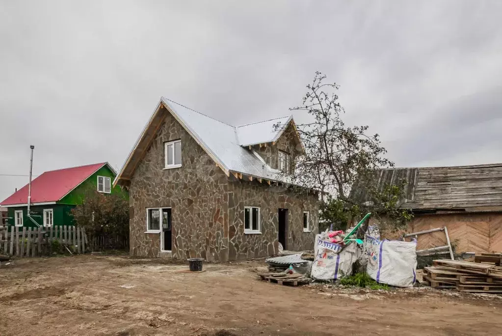 Дом в Вологодская область, Вишня садоводческое товарищество  (100 м) - Фото 1