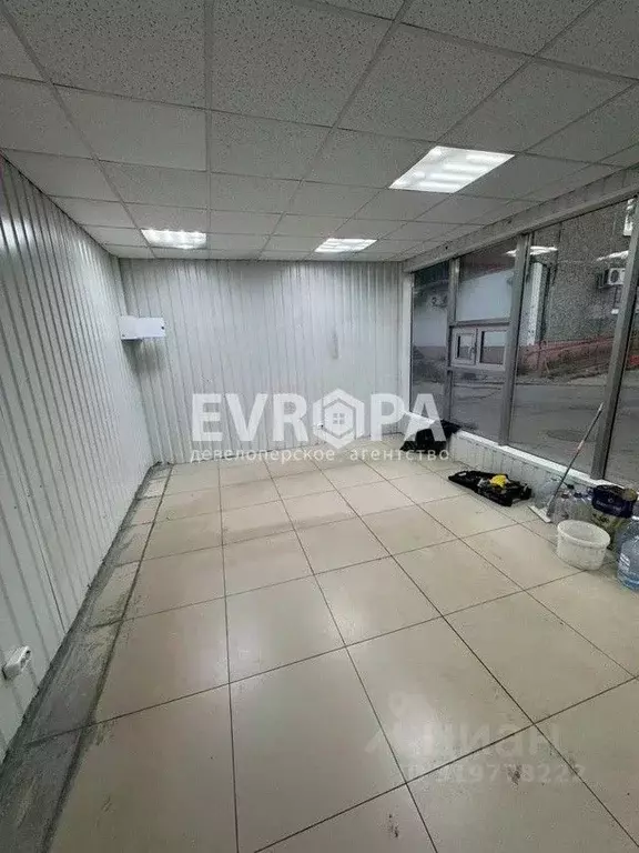 Торговая площадь в Ульяновская область, Ульяновск Хрустальная ул., 19Б ... - Фото 1