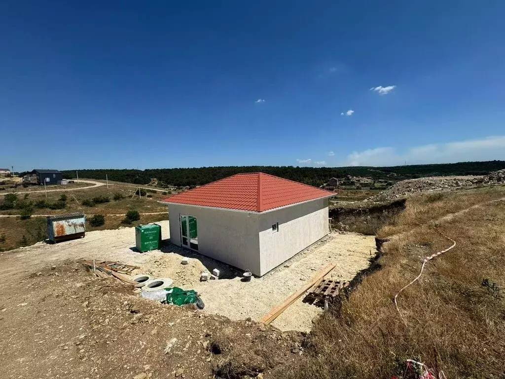 Дом в Севастополь ул. 1-я Линия, 48 (64 м) - Фото 1