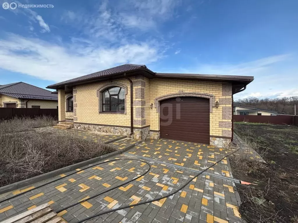 Дом в село Репное, Архитектурная улица (137 м) - Фото 2