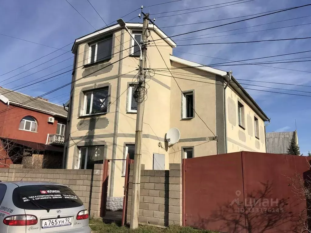 Дом в Севастополь ул. Маковая (338 м) - Фото 0