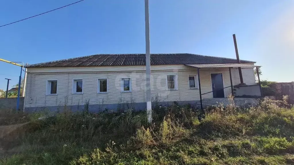 Дом в Белгородская область, Волоконовский район, Пятницкое рп ... - Фото 1