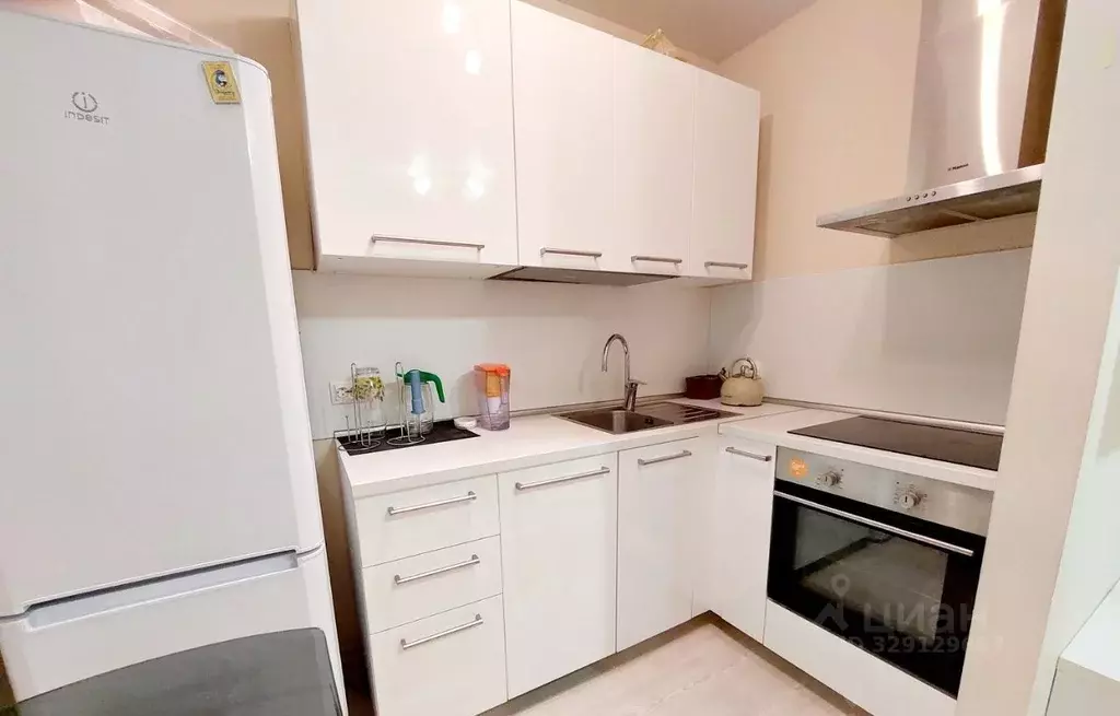 Студия Санкт-Петербург ул. Оптиков, 34К1 (24.0 м) - Фото 2