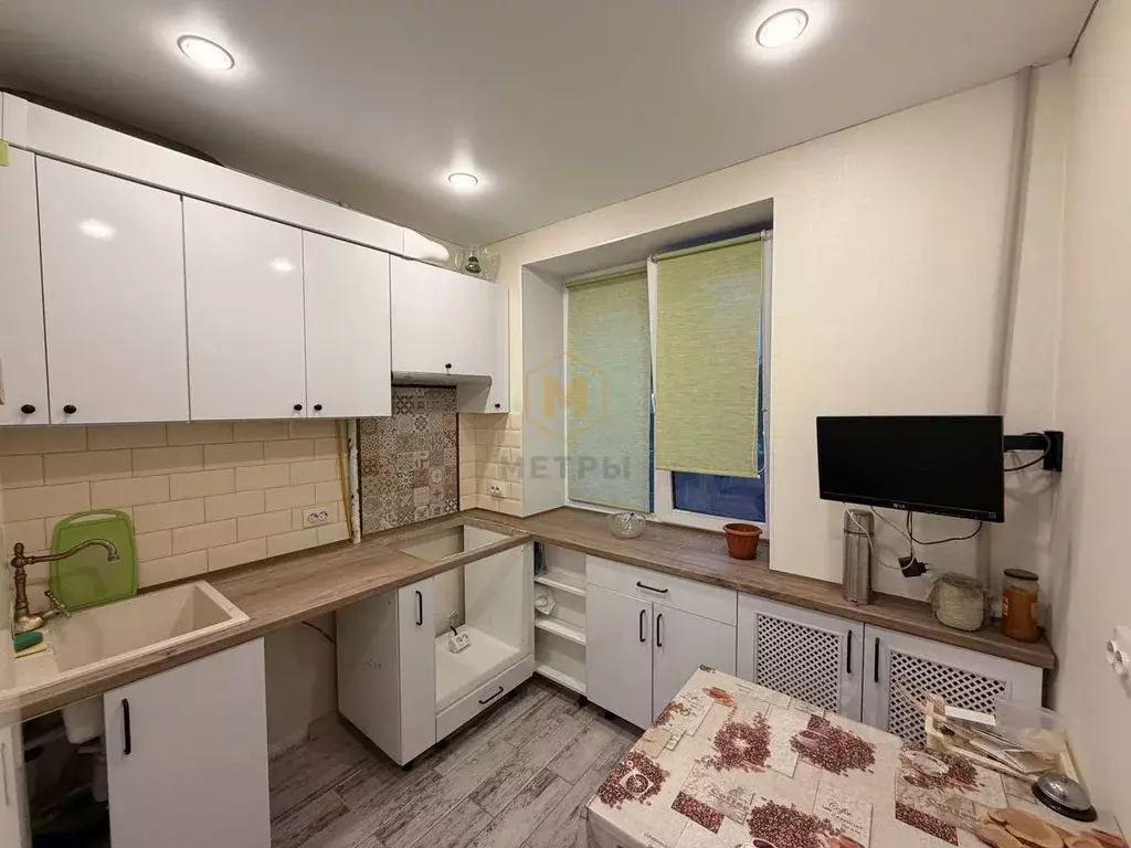 3-к кв. Белгородская область, Шебекино ул. Свободы, 48 (58.0 м) - Фото 1