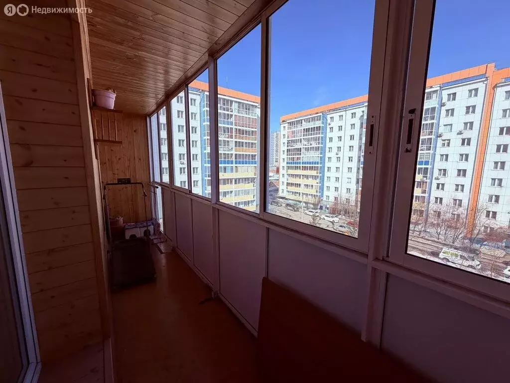 3-комнатная квартира: Иркутск, Байкальская улица, 202/7 (73.7 м) - Фото 2