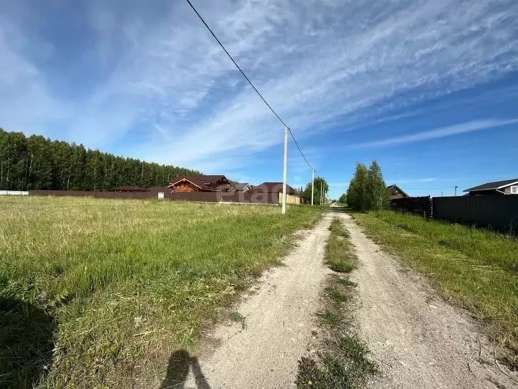 Участок в Татарстан, Лаишевский район, Рождественское с/пос, д. ... - Фото 1