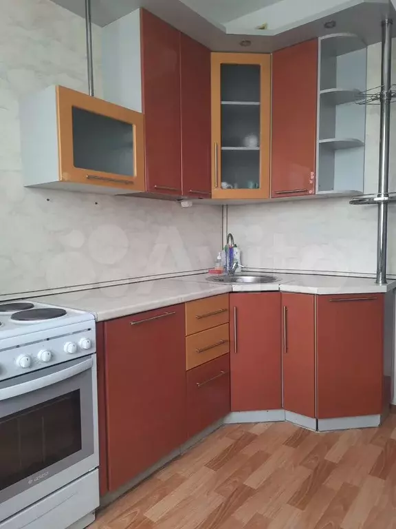 1-к. квартира, 50 м, 8/10 эт. - Фото 0