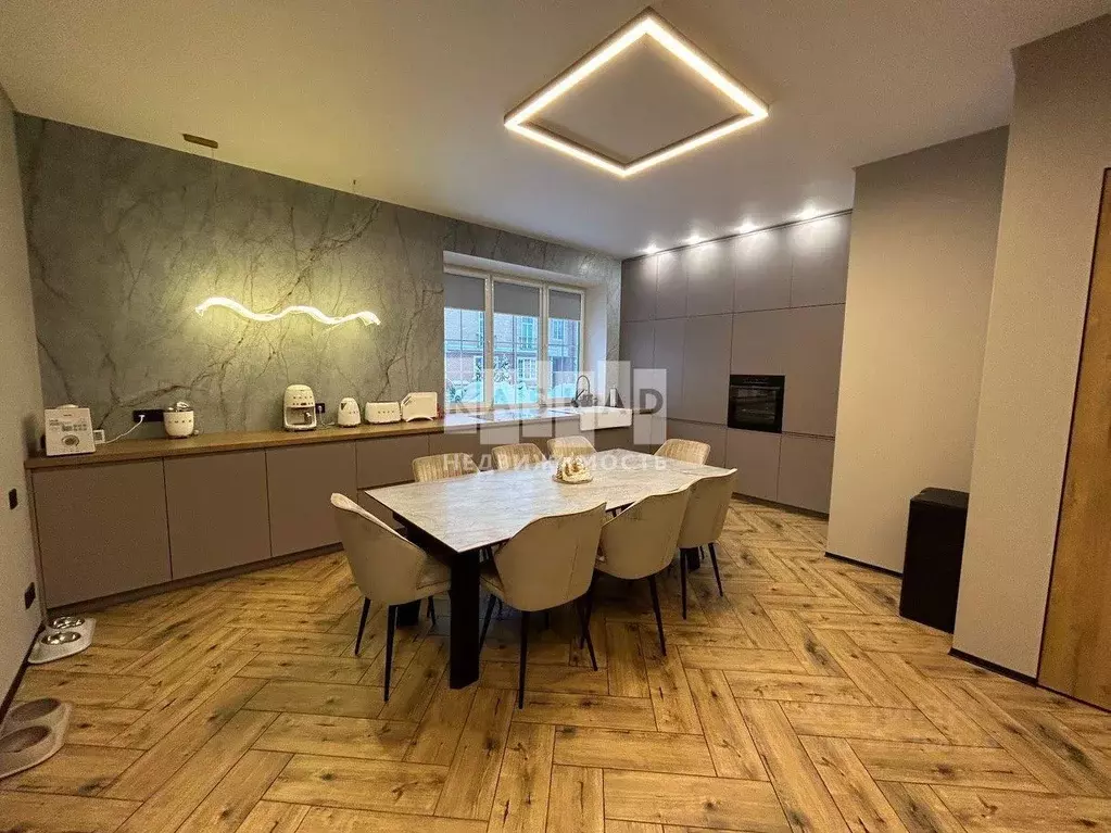 Таунхаус в Москва Академия Парк кп,  (180 м) - Фото 1