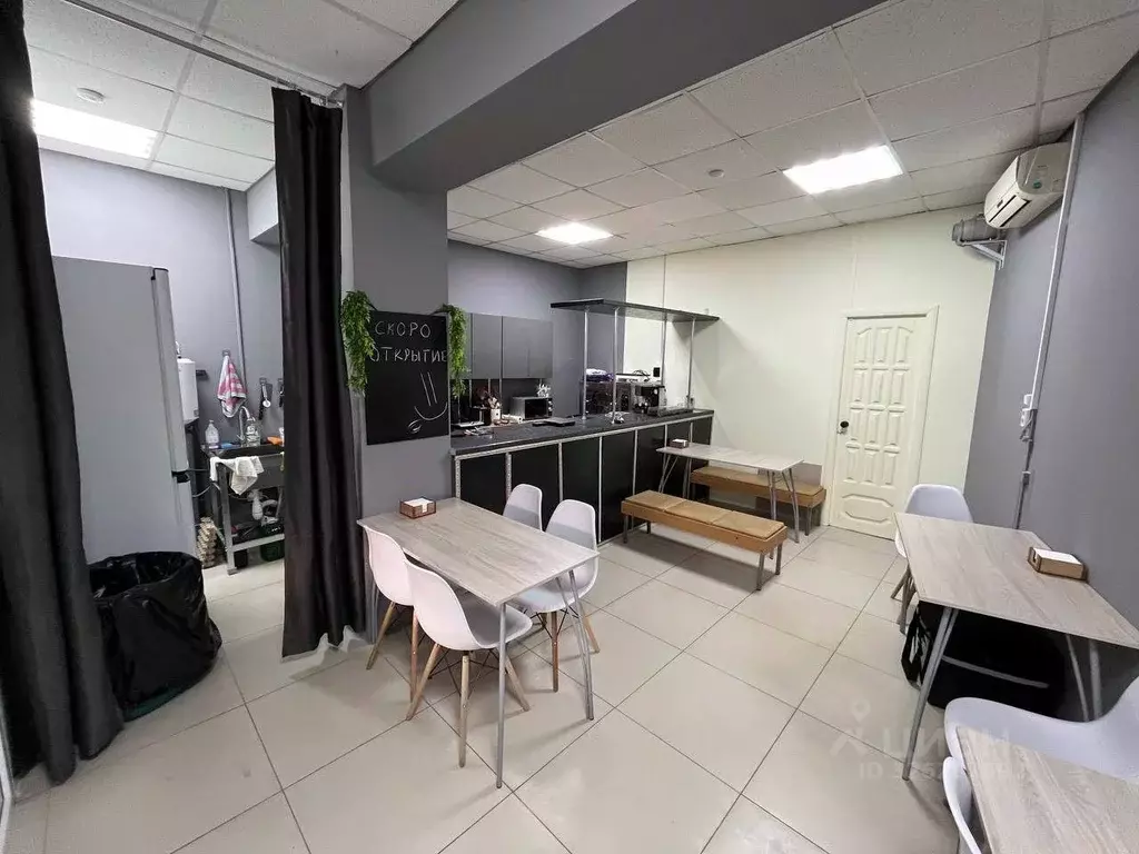 Помещение свободного назначения в Астраханская область, Астрахань ... - Фото 2