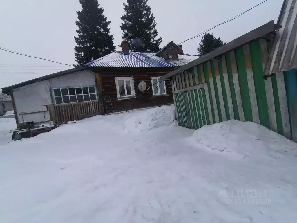 Дом в Новосибирская область, Тогучинский район, с. Лекарственное  (44 ... - Фото 0