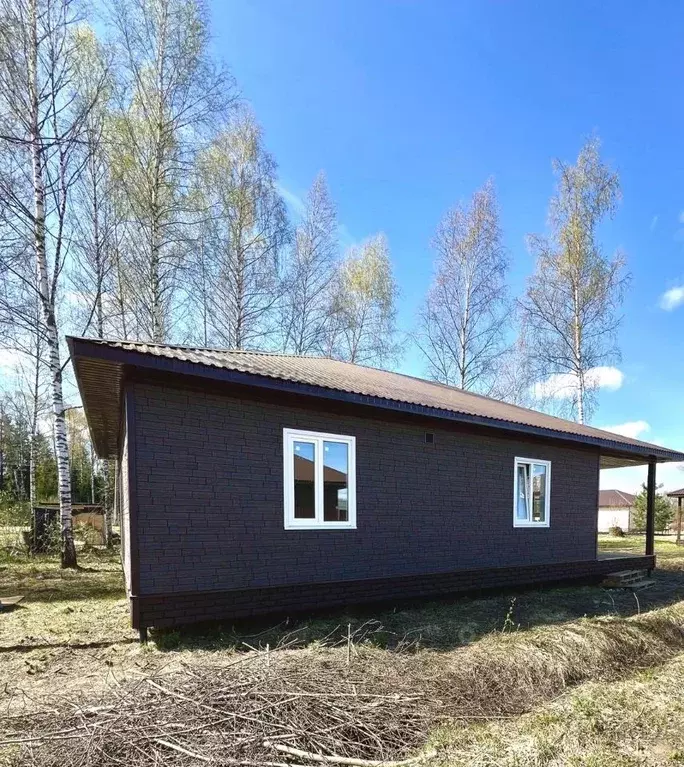 Дом в Тверская область, Конаковский муниципальный округ, д. Вахромеево ... - Фото 1