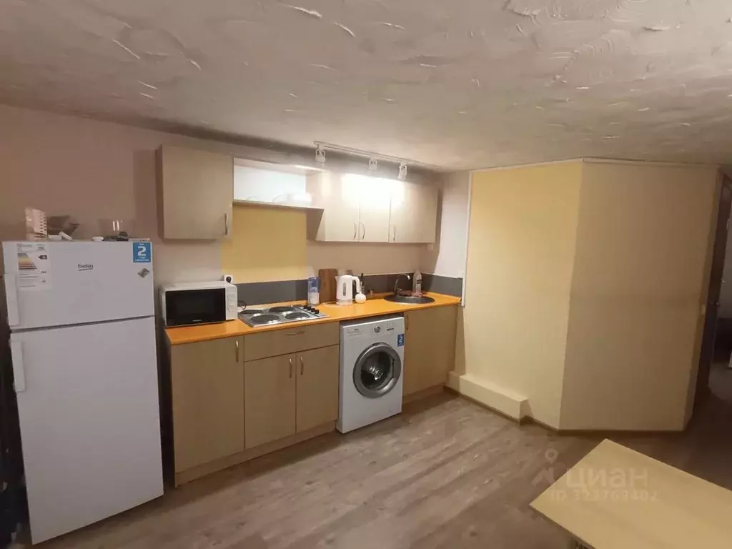 2-к кв. Краснодарский край, Краснодар Российская ул., 267/3к3 (41.8 м) - Фото 1