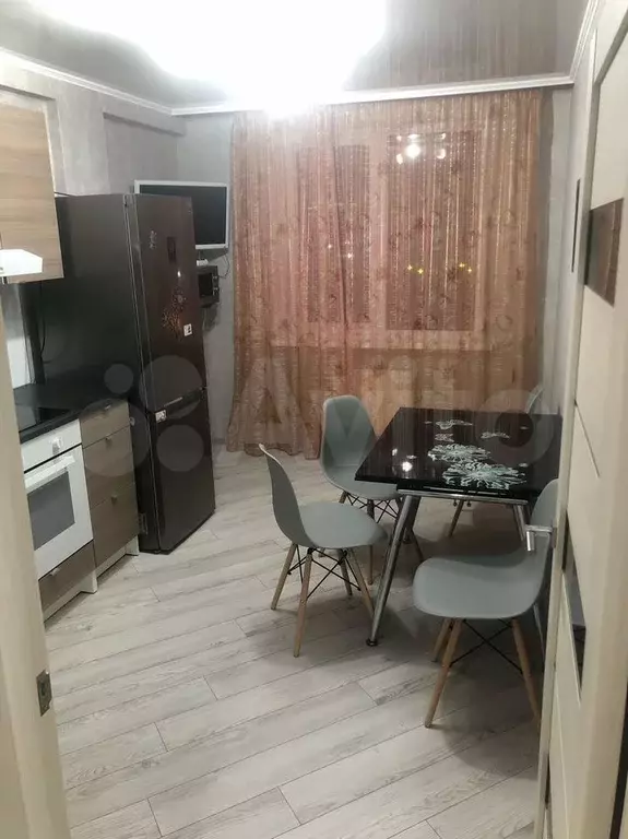 2-к. квартира, 57 м, 4/7 эт. - Фото 1
