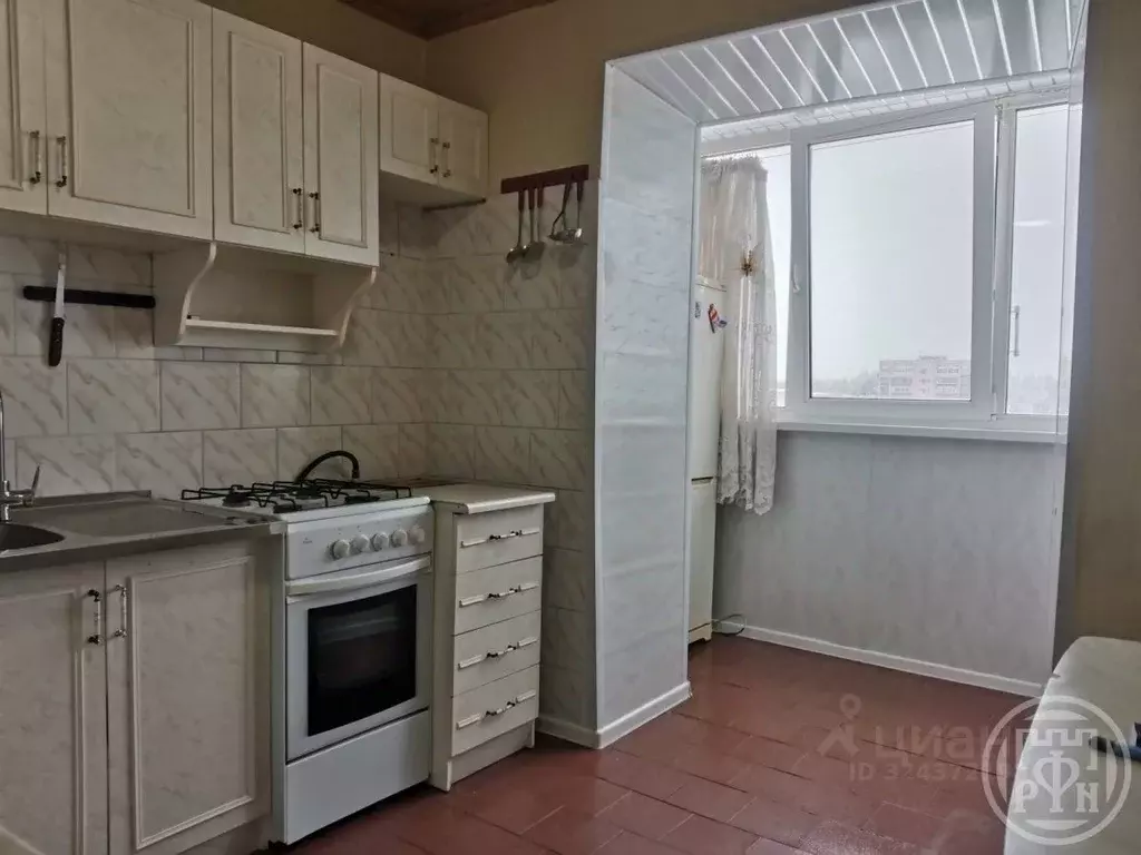 2-к кв. Ленинградская область, Луга просп. Урицкого, 80 (52.9 м) - Фото 2