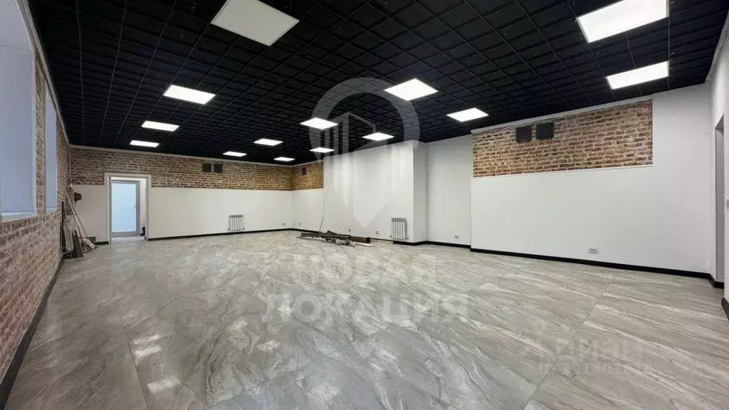 Помещение свободного назначения в Омская область, Омск Старгород мкр, ... - Фото 0