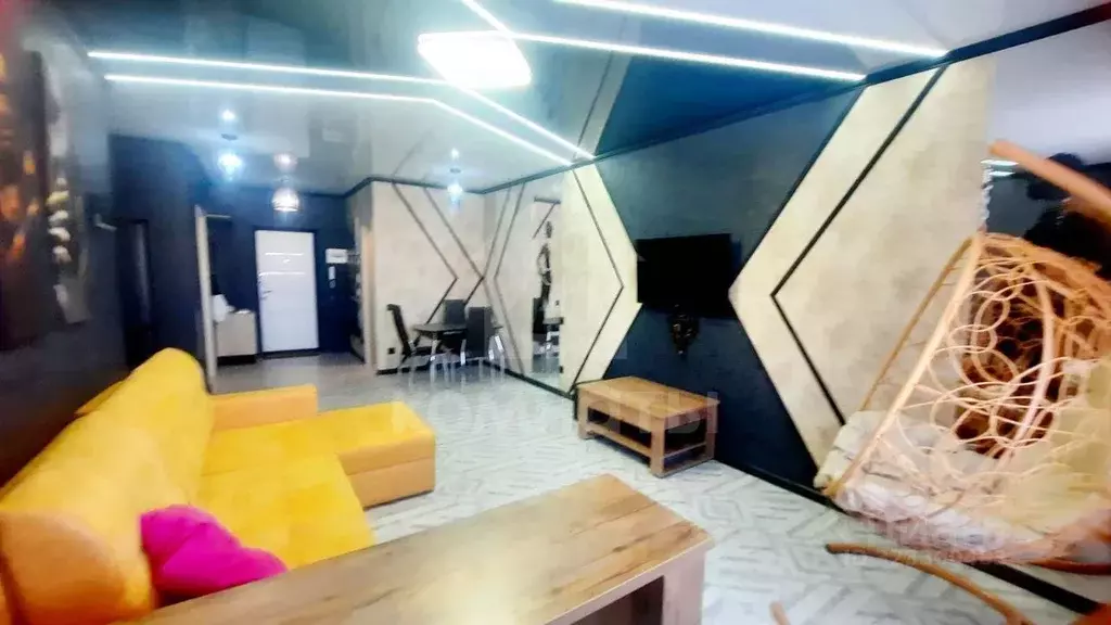 2-к кв. Воронежская область, Воронеж ул. Ворошилова, 1/5 (53.0 м) - Фото 1