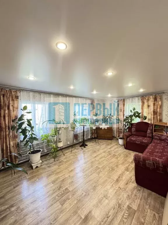 Дом в Марий Эл, Звениговский район, Красногорский пгт ул. Урицкого, 24 ... - Фото 2